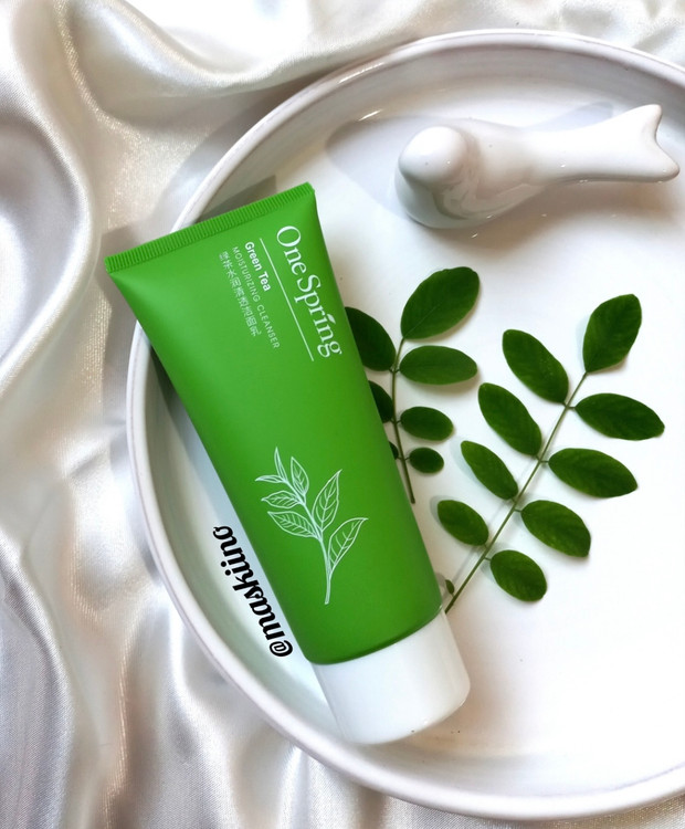 فوم شستشو چای سبز