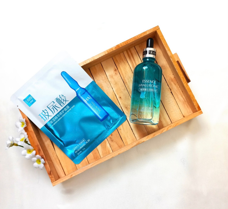 سرم آبرسان هیالورونیک اسید