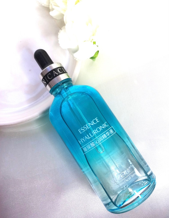 سرم آبرسان صورت