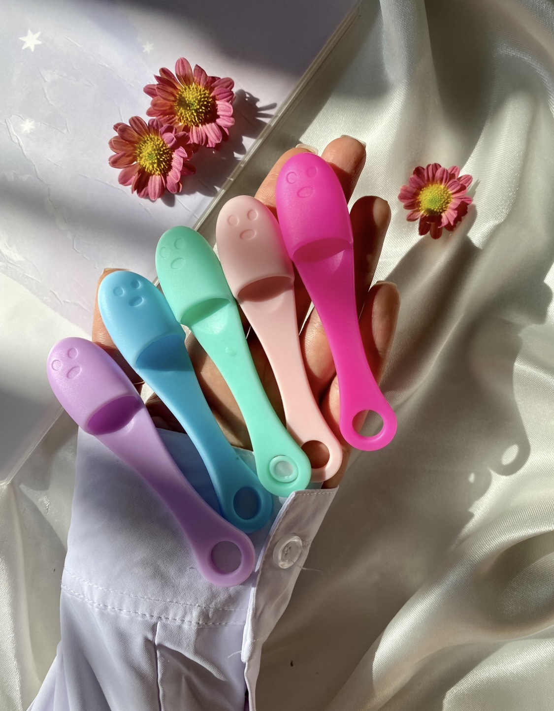فیس براش انگشتی سیلیکونی