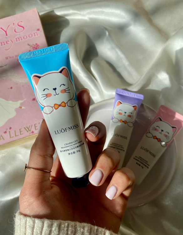 کرم دست مرطوب کننده loufamiss