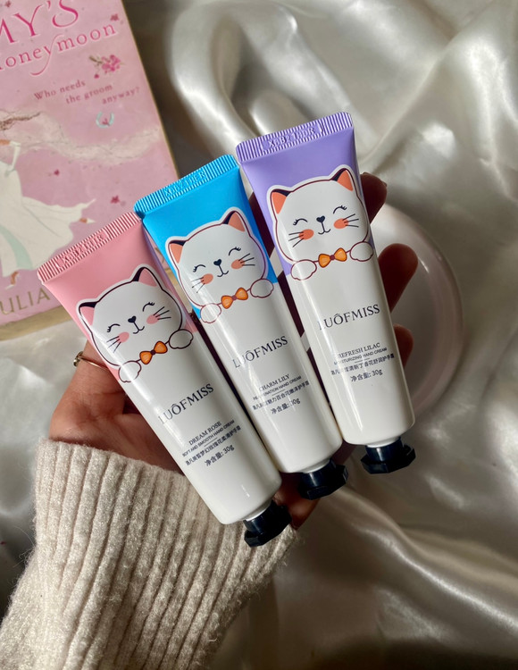 کرم دست گربه ای لوفامیس