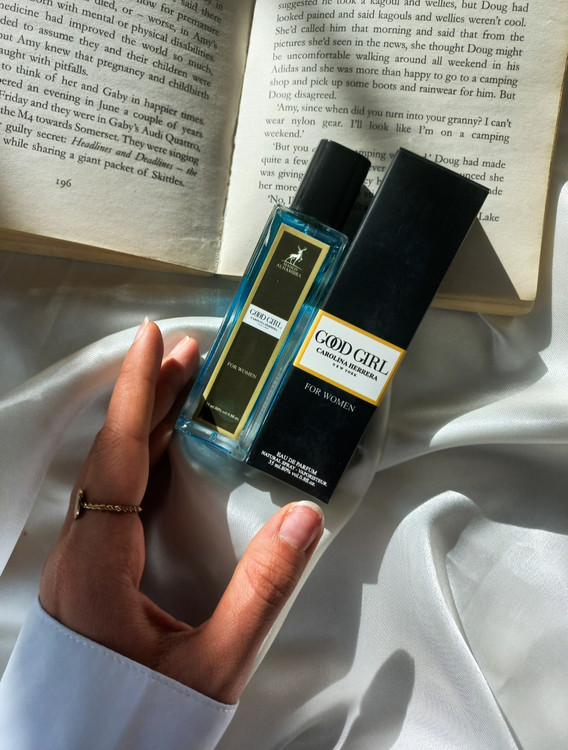 ادکلن گودگرل