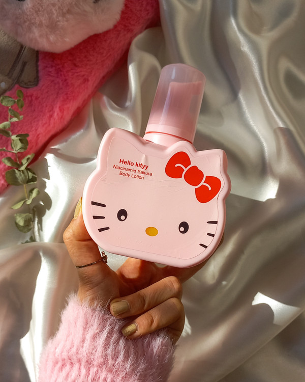 لوسیون بدن هلو کیتی