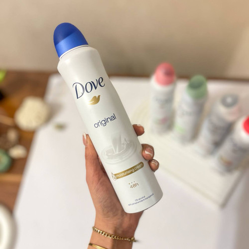 اسپری شیر Dove