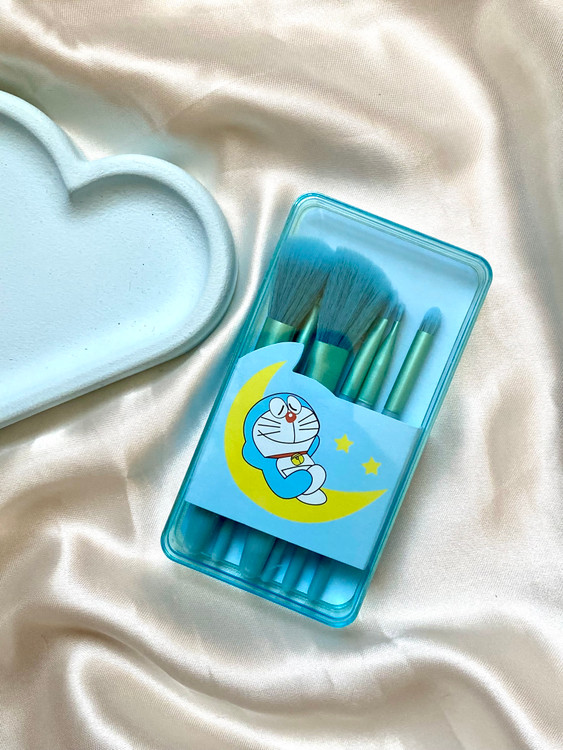 ست براش میشا