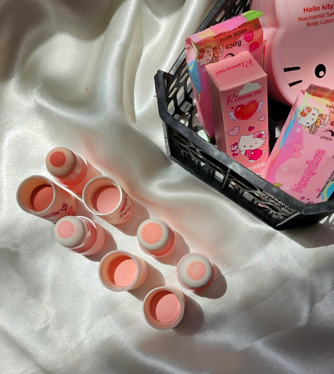 رژگونه پودری