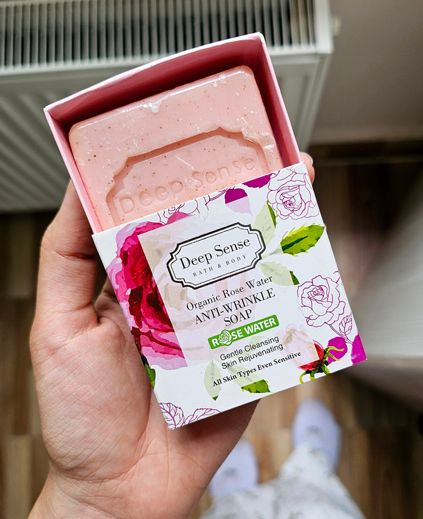 باکس کادو آرایشی دخترانه