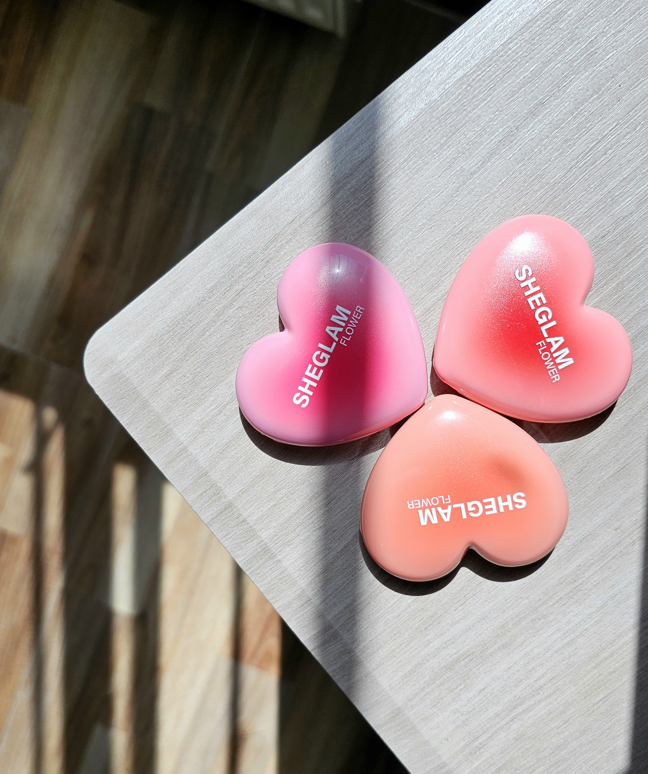 رژگونه sheglam