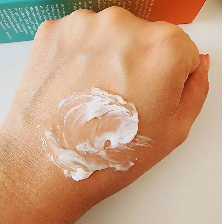 ضدآفتاب Sadoer