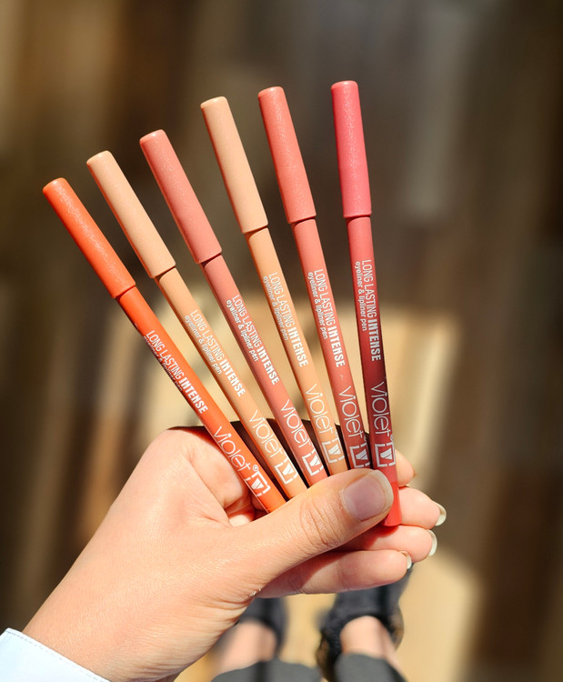 رژلب نود violet