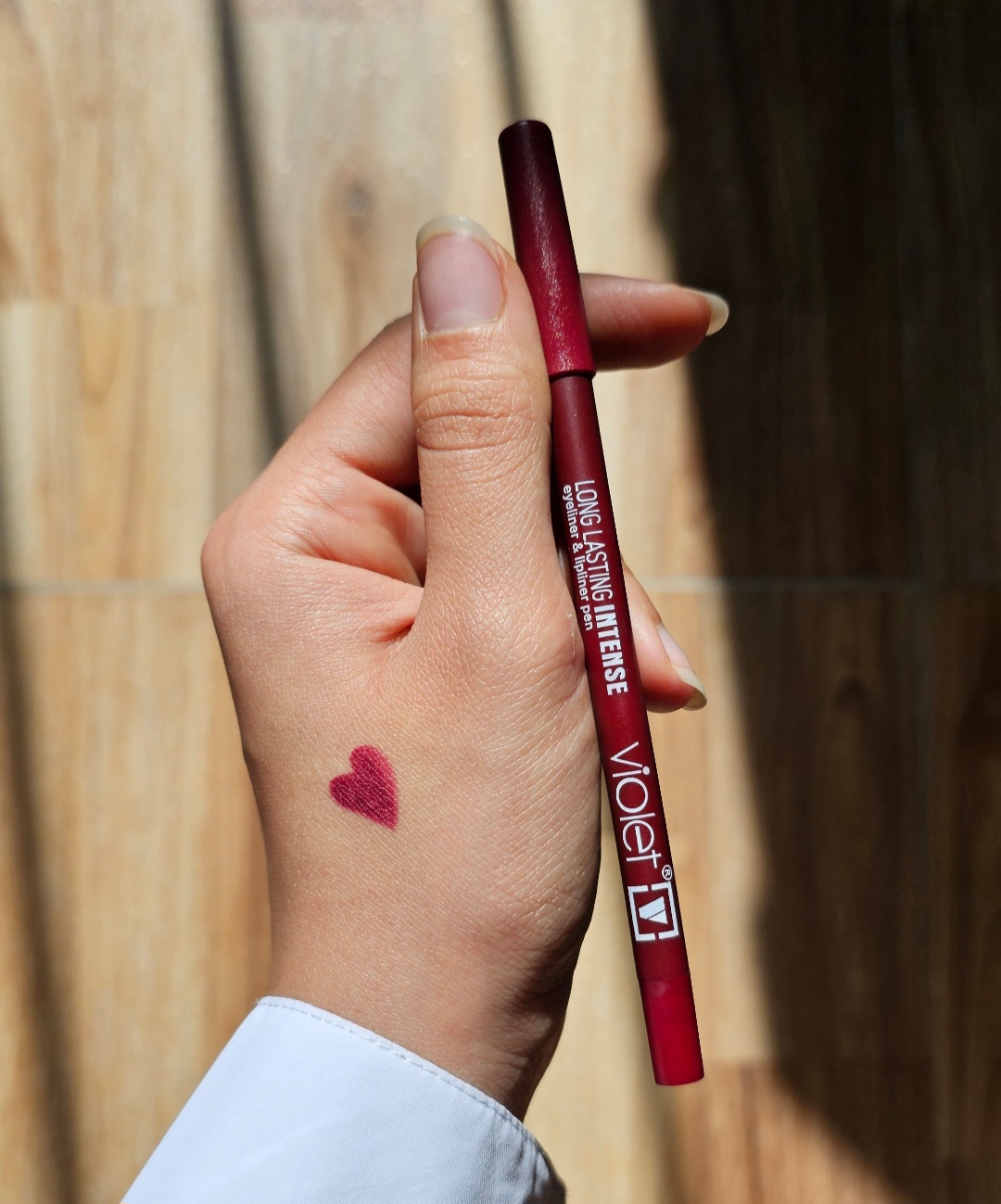 رژ لب ویولت