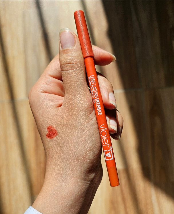 رژ لب ویولت