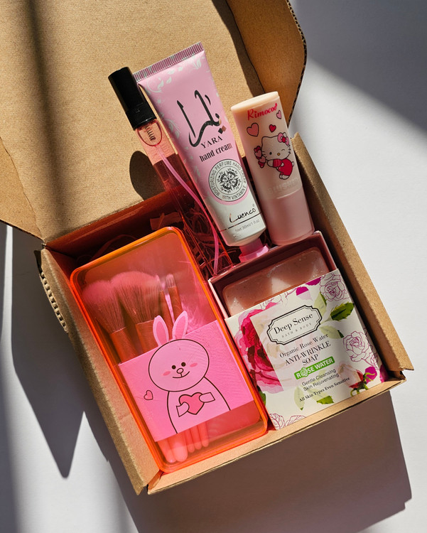 باکس آرایشی صورتی