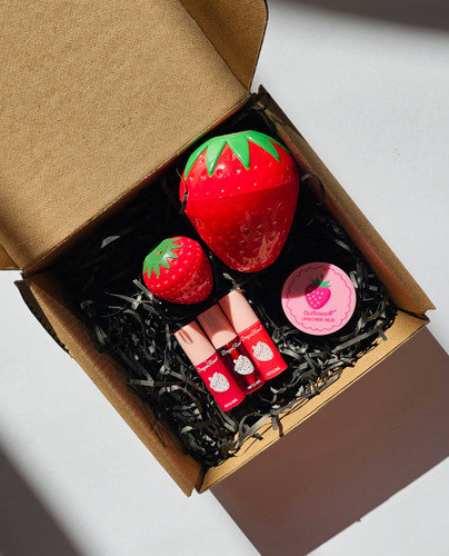 پک آرایشی توت فرنگی