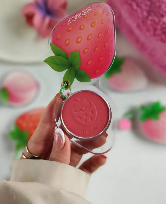 رژگونه توت فرنگی هداموجی Hudamoji🍓