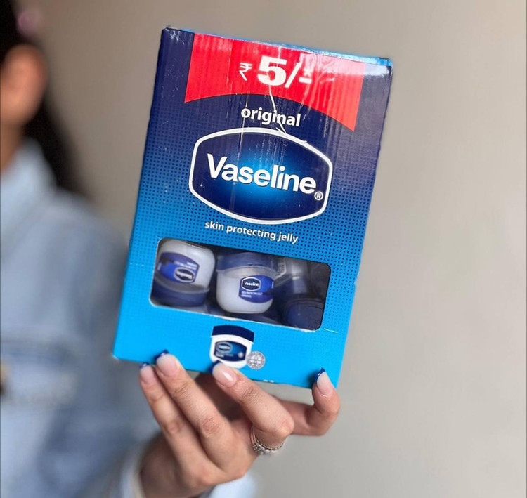 بالم لب vaseline