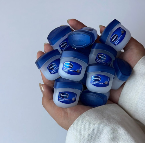 بالم لب مینی وازلین