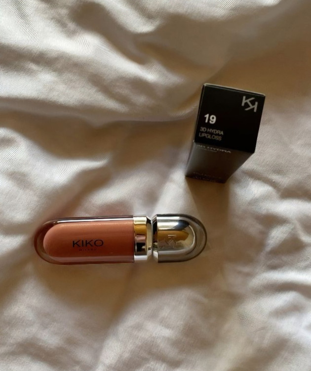 لیپ گلاس شماره 19 kiko milano