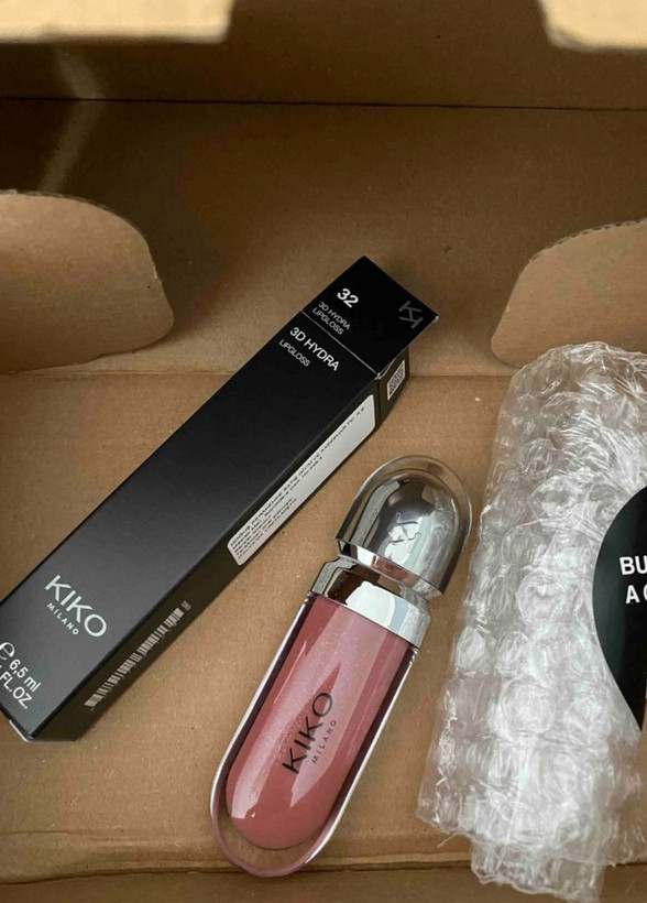 لیپ گلاس 32 کیکو میلانو kiko milano🍓