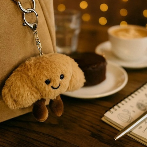 عروسک کروسان