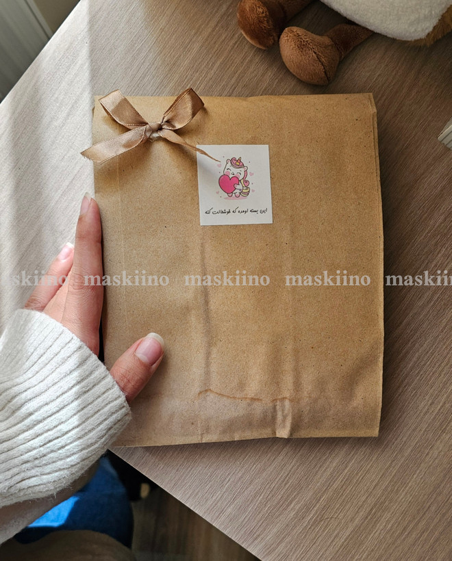 بلایند باکس آرایشی