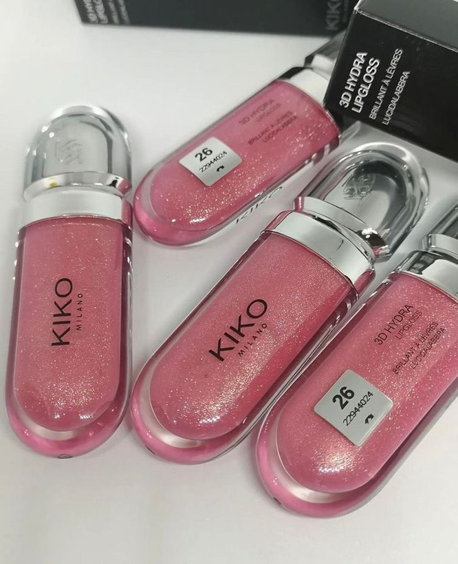 لیپ گلاس 26 کیکو میلانو kiko milano🍓