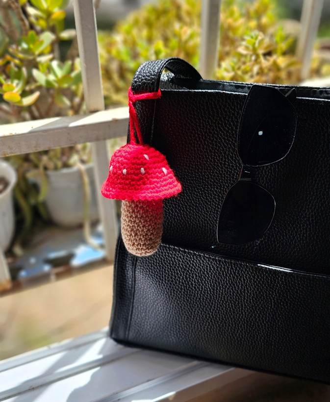 جای رژلب و لیپ گلاس قارچی🍄